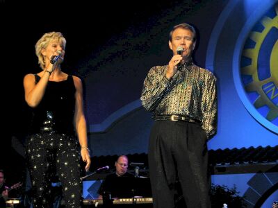 Glen and his daughter Ashley were just spectacular (see YouTube)